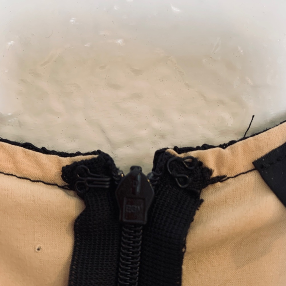 Lulus Dress Black Lace Bodycon Size Medium Long Sleeve LBD Whimsygoth Witchy - Picture 6 of 12